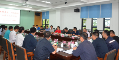 德勝集團(tuán)釩鈦公司郭明一行到川威參觀考察