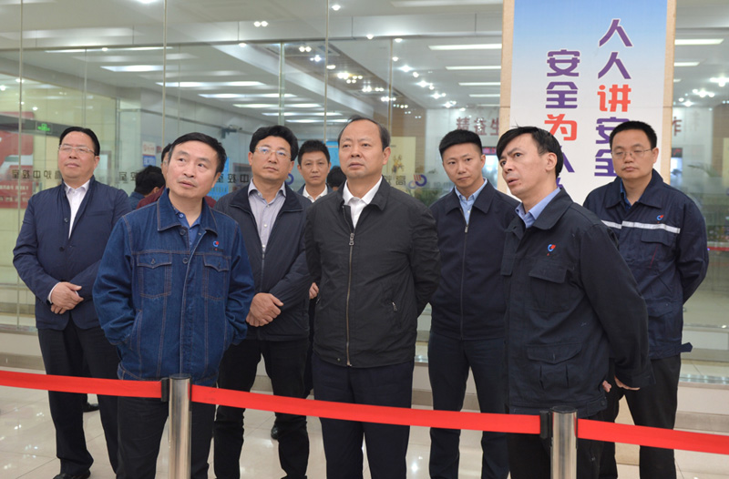 內(nèi)江市委書記馬波調(diào)研川威指出：堅決支持川威(圖3)