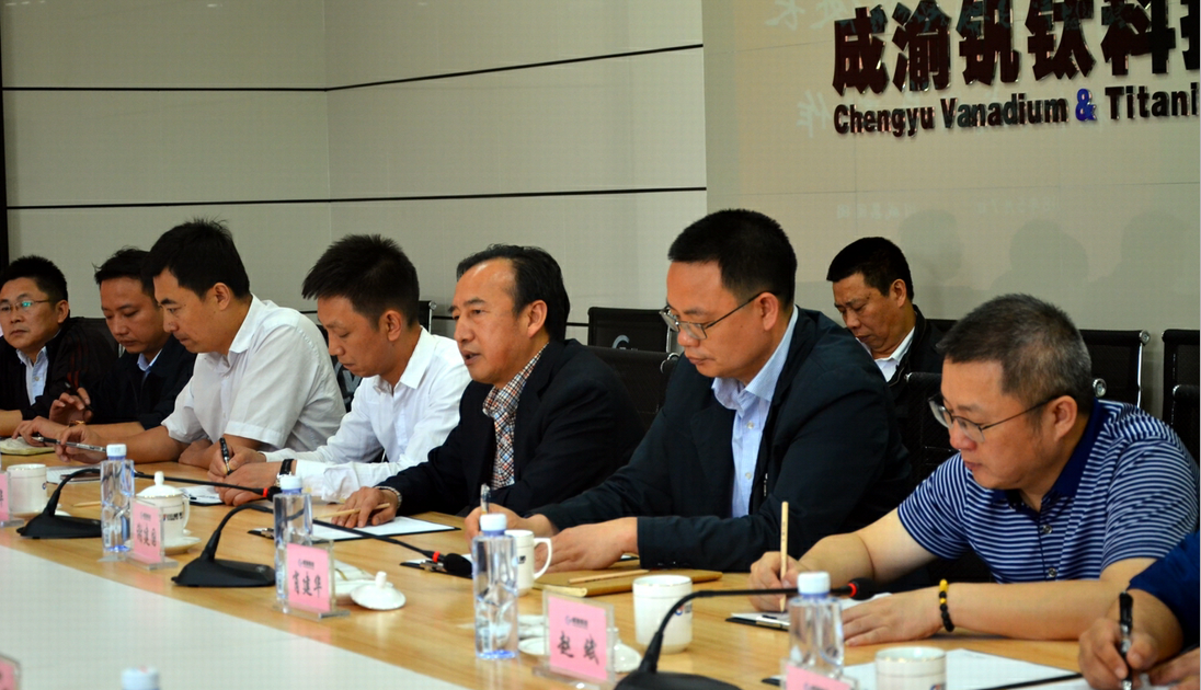 省經信委鄭晏華一行到連界區(qū)域調研(圖2)