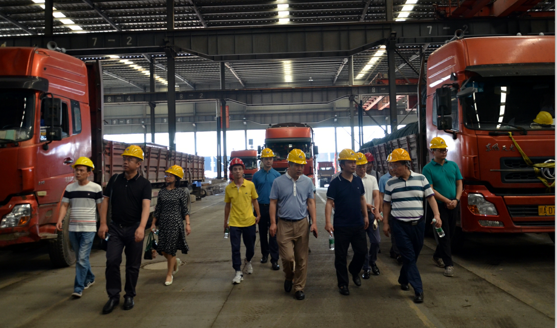 王勁董事長赴成都龍港鋼材交易中心考察調(diào)研(圖1)