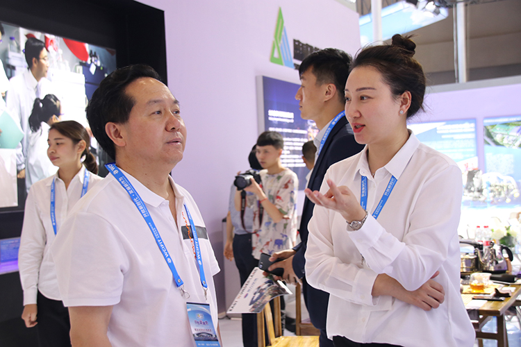 川威集團(tuán)參展第二屆中國西部國際投資貿(mào)易洽談會(huì)(圖5)