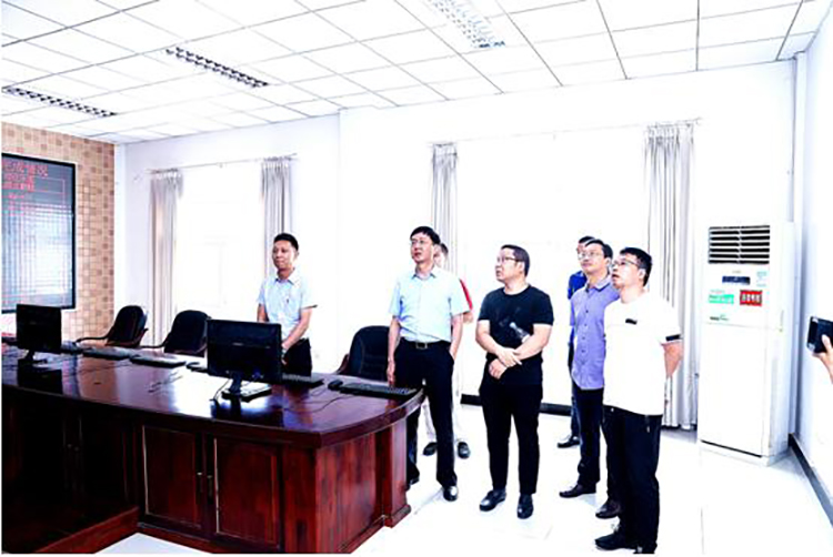 增強互信,深化合作,互利共贏—華融資產(chǎn)云南分公司副總經(jīng)理李國新到星船城公(圖3)