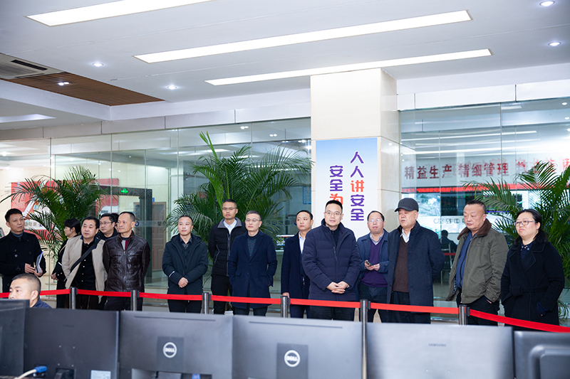 省市場(chǎng)監(jiān)管局領(lǐng)導(dǎo)一行蒞臨川威集團(tuán)考察調(diào)研(圖2)