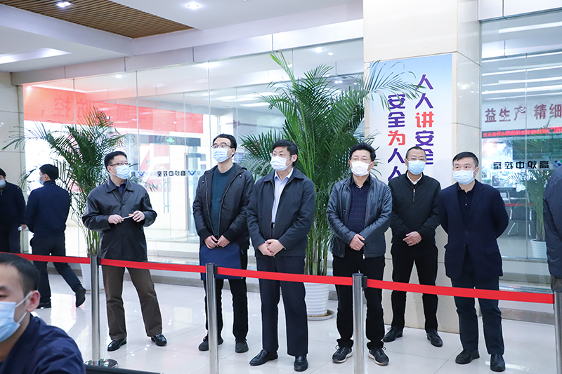 國家工信部領(lǐng)導(dǎo)蒞臨川威連界基地調(diào)研“疫情防控及復(fù)工復(fù)產(chǎn)”工作(圖1)