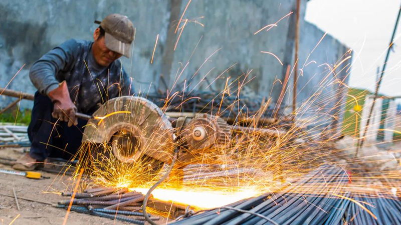 集團(tuán)公司“鋼筋智能制造中心項(xiàng)目”引發(fā)媒體關(guān)注(圖8)