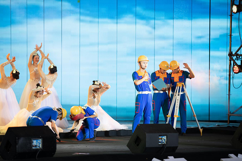 集團(tuán)公司舉行2020迎中秋慶國(guó)慶文藝晚會(huì)(圖6)