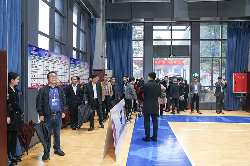 省總工會副主席苗勇率市州調(diào)研組專題調(diào)研川威集團(tuán)企業(yè)職工之家陣地建設(shè)情況(圖6)