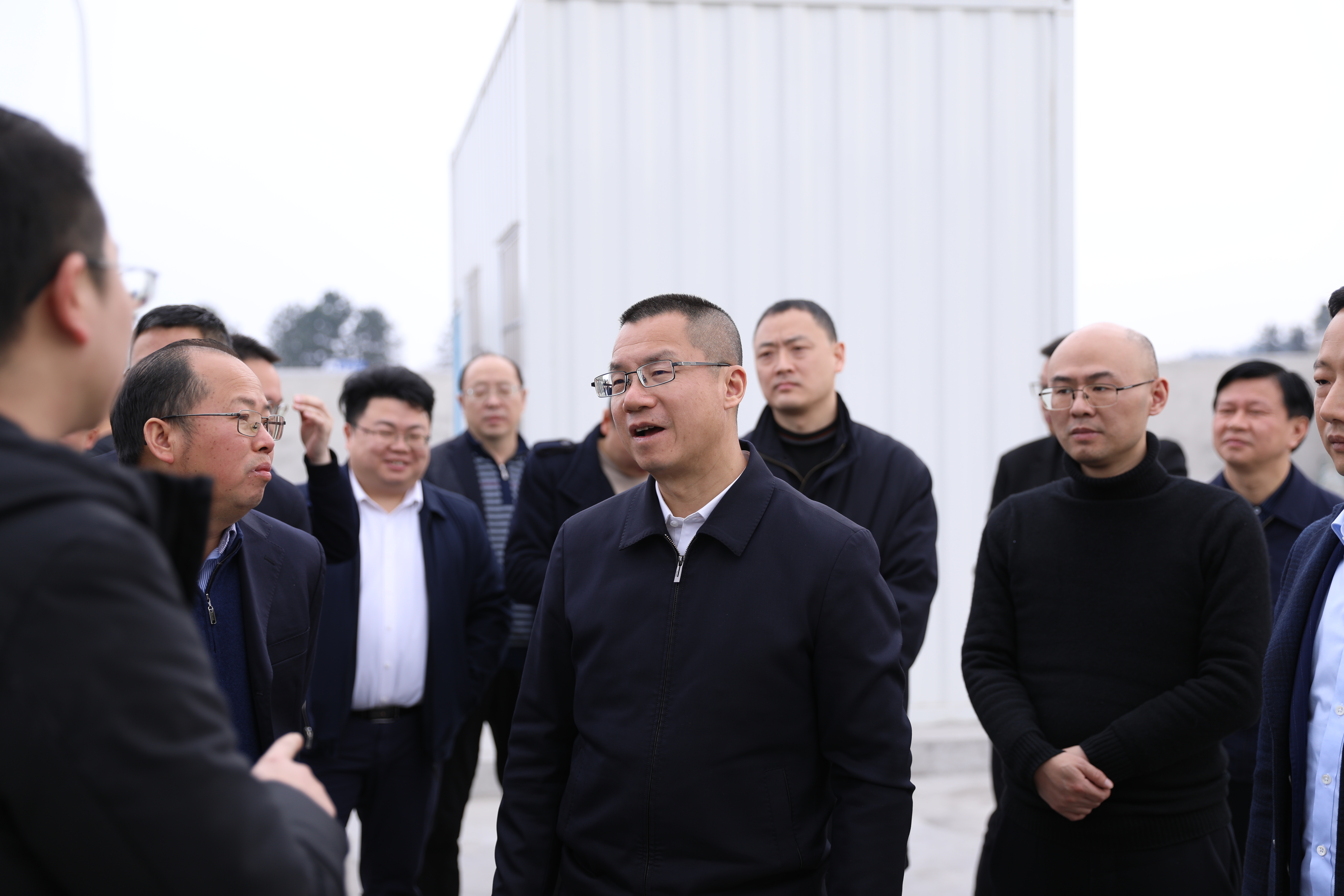 威遠(yuǎn)縣·川威集團(tuán)召開產(chǎn)業(yè)發(fā)展專題工作會(huì)(圖3)