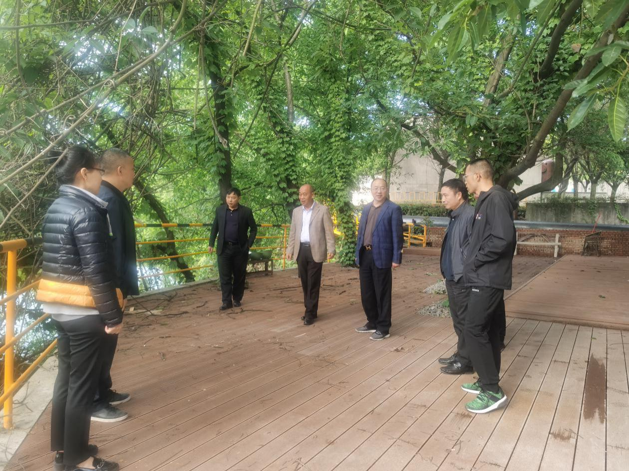 堅持熱愛 不負耕耘——集團董事長王勁蒞臨工業(yè)研學旅行營地視察指導(dǎo)(圖6)