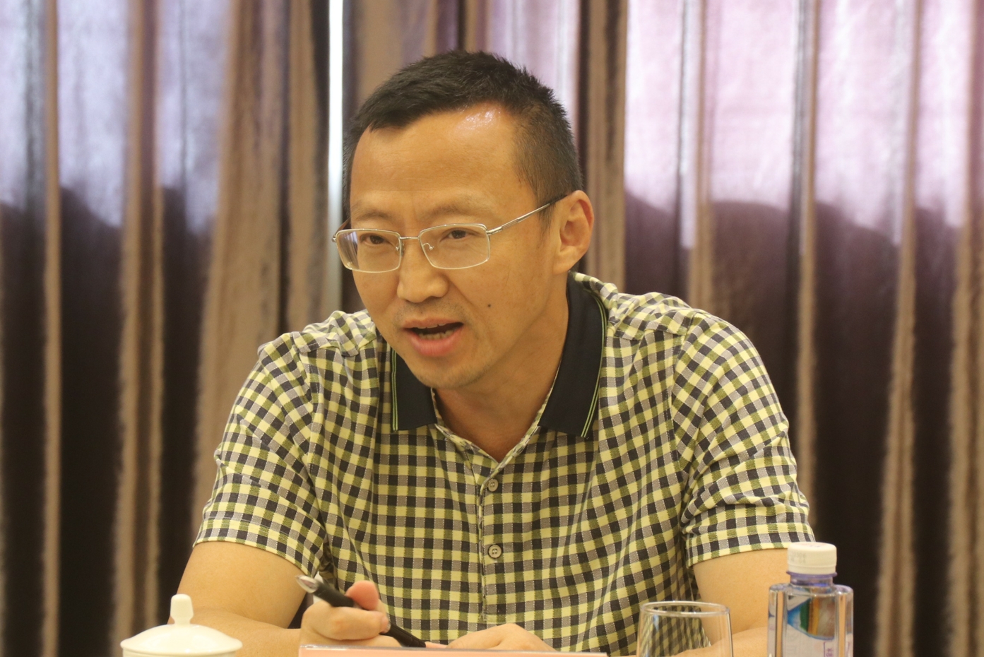 內(nèi)江投控集團(tuán)總經(jīng)理張軼到訪川威考察調(diào)研(圖3)