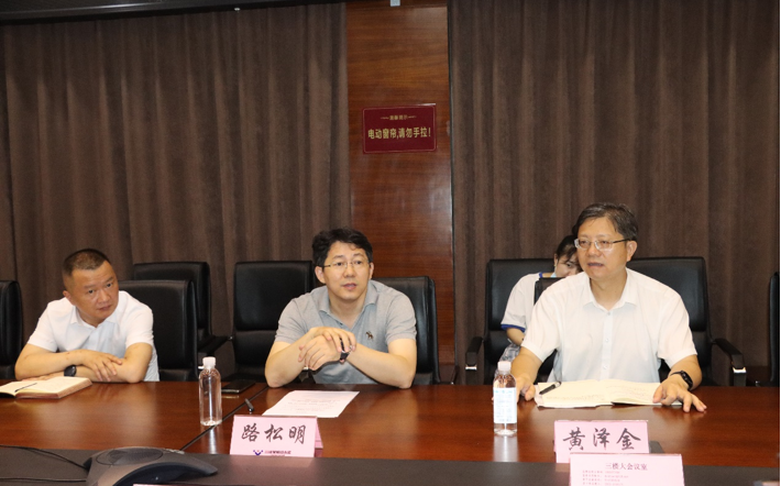 內(nèi)江市委副書記、資中縣委書記路松明蒞臨川威星船城公司調(diào)研(圖3)