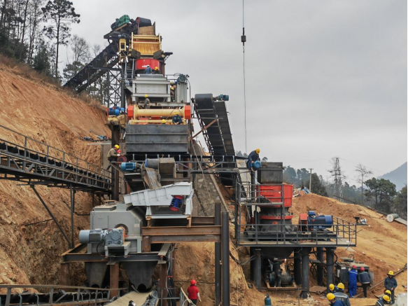 68天創(chuàng)奇跡，推動資源再利用 ——礦業(yè)總公司白草礦區(qū)豪豬溝排土場資源再利用項(xiàng)目紀(jì)實(shí)(圖2)