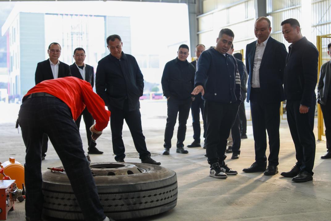 通宇物流·中策輪胎舉行戰(zhàn)略合作啟動儀式(圖8)