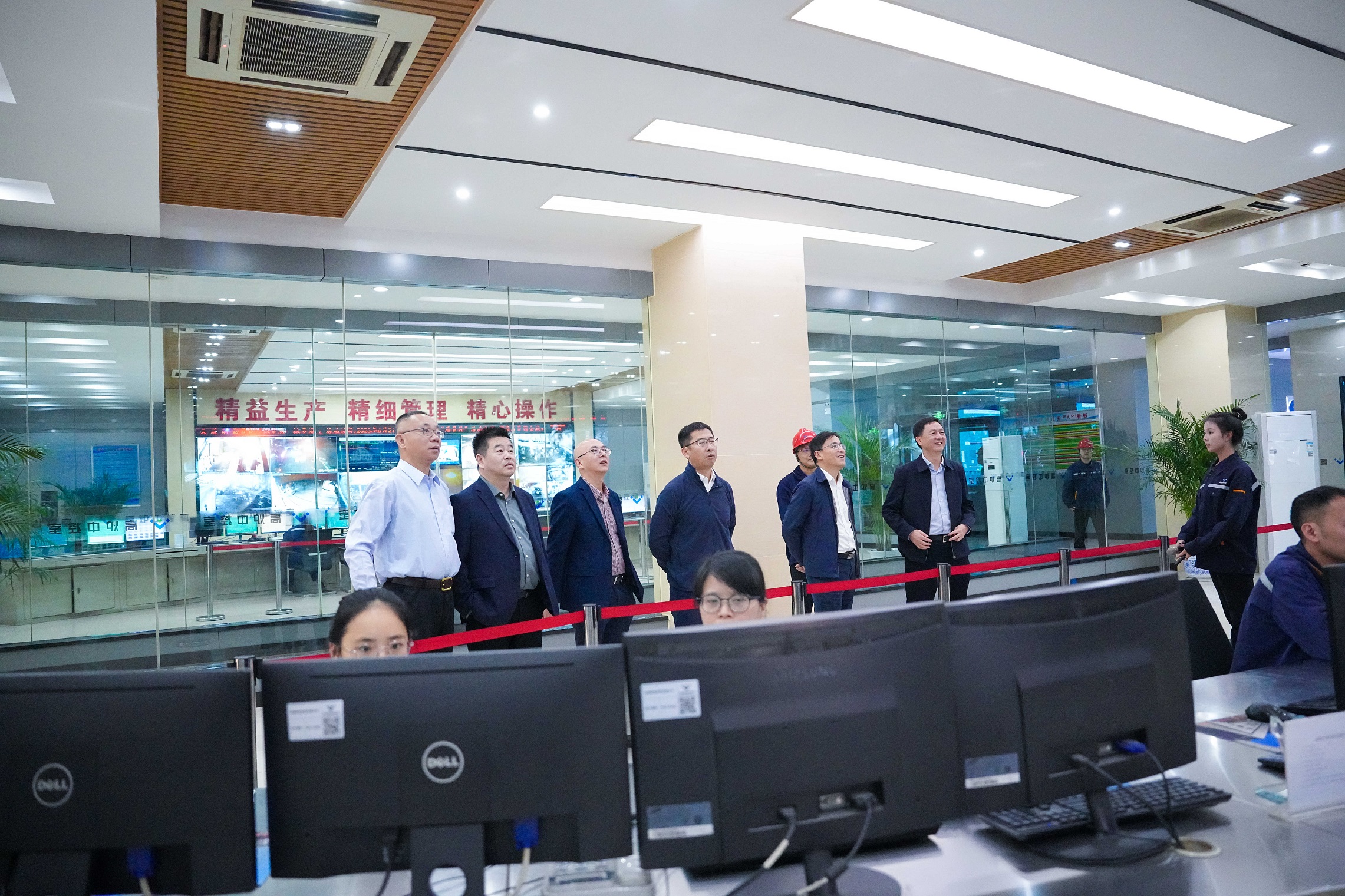 中冶華天董事長方榮華一行到川威調(diào)研交流(圖4)