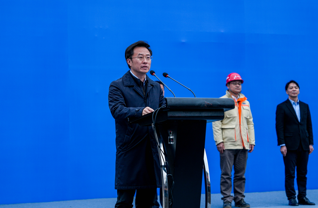 川威集團、中冶賽迪集團氫基豎爐冶煉釩鈦磁鐵礦中試示范項目簽約暨開工儀式順利舉行(圖3)