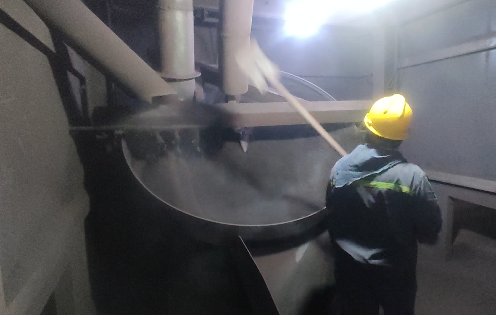 逆風(fēng)而行，向陽(yáng)而生——礦業(yè)總公司永磁鐵氧體預(yù)燒料破產(chǎn)銷記錄(圖4)