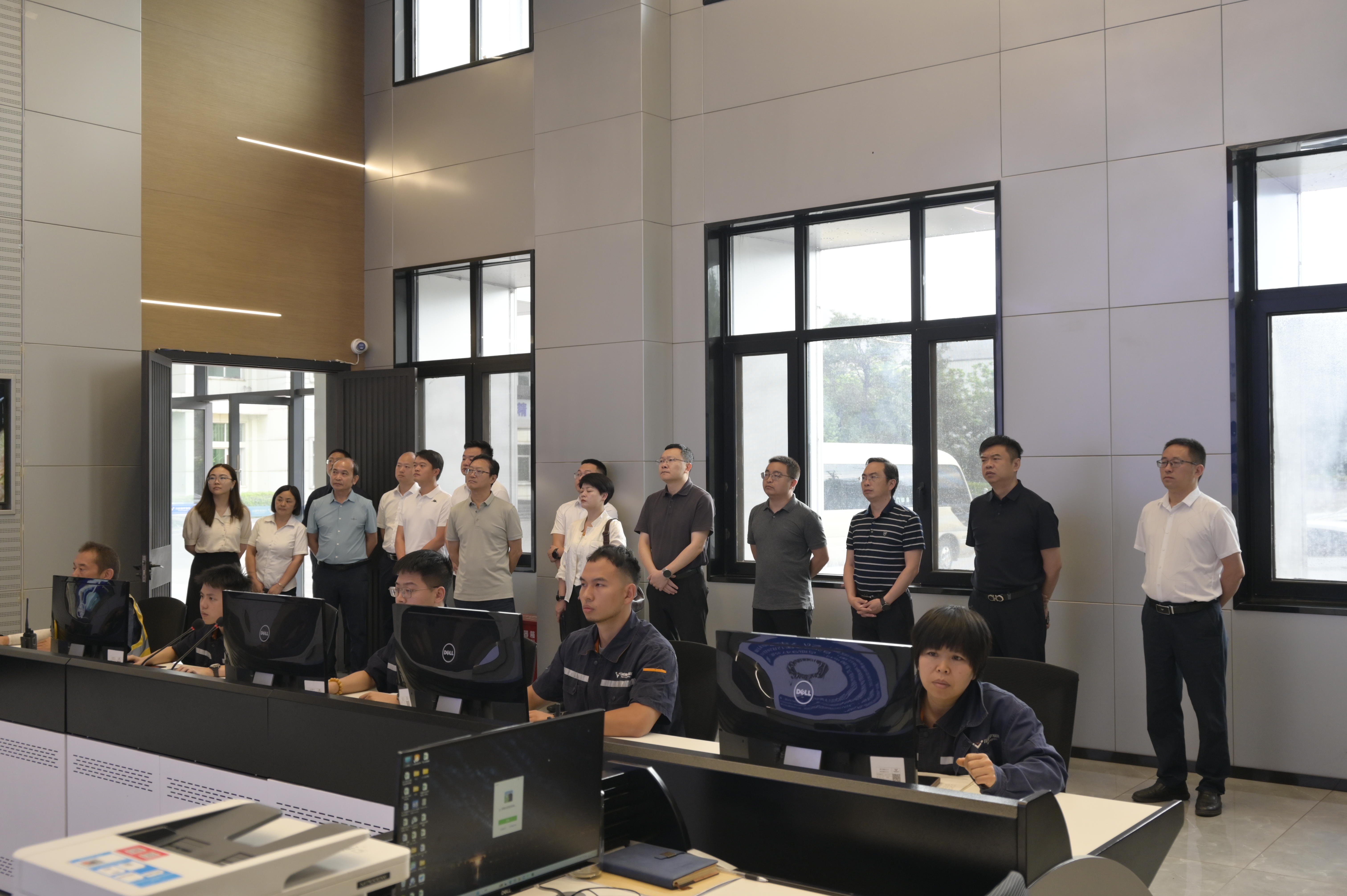 搶抓新機(jī)遇，謀求新合作，匯聚新動(dòng)能——內(nèi)江考察團(tuán)蒞臨通宇物流參觀交流