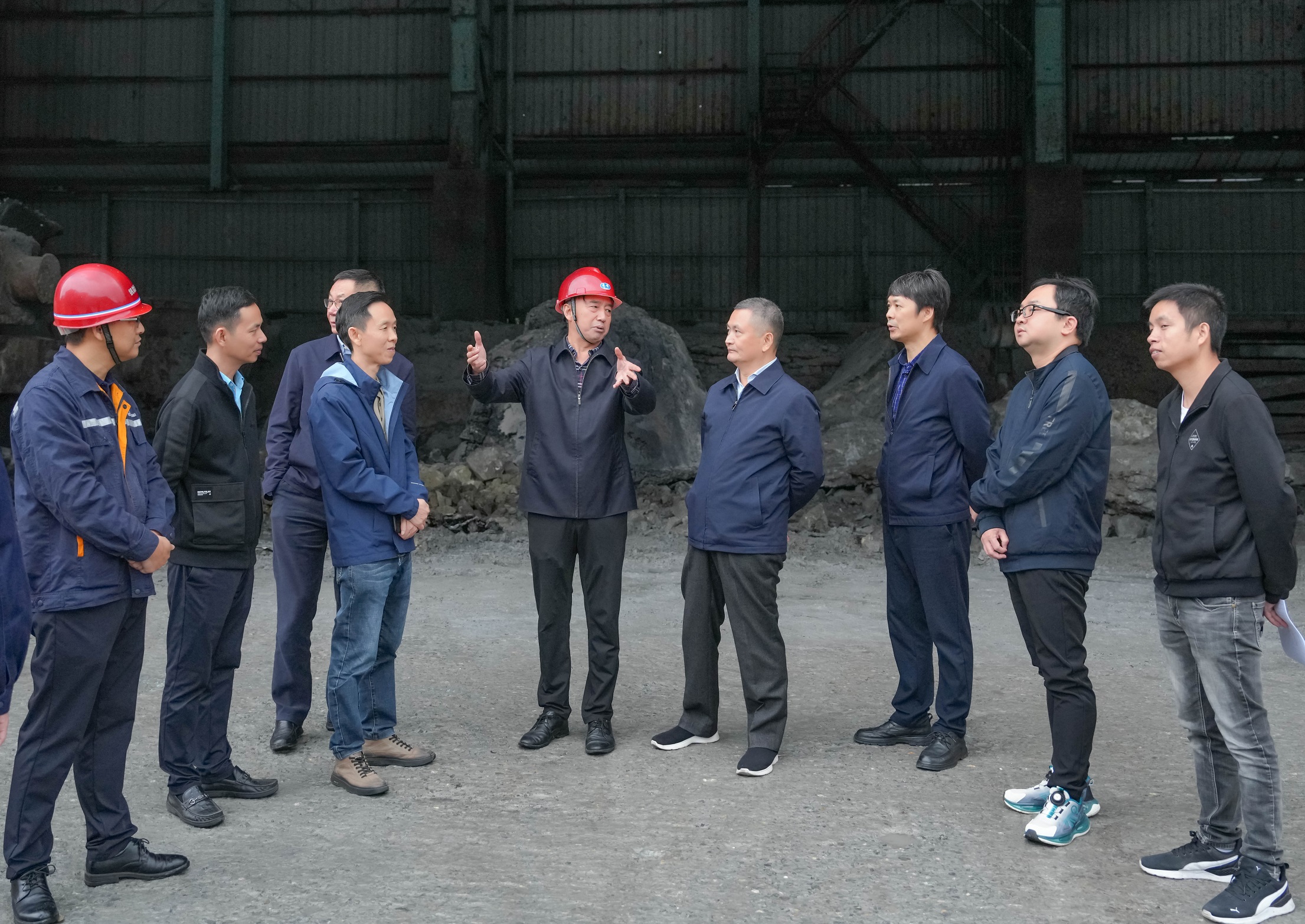 市人大常委會副主任曾云忠到川威調研督導超低排放改造推進情況(圖4)