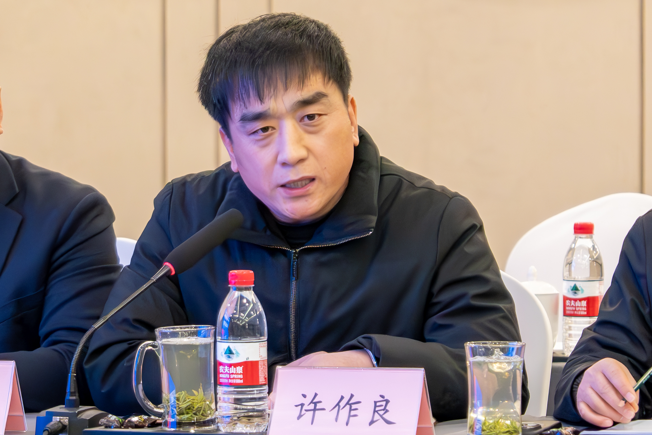 大西洋集團(tuán)（股份）黨委書記、董事長(zhǎng)張曉柏一行到訪川威集團(tuán)