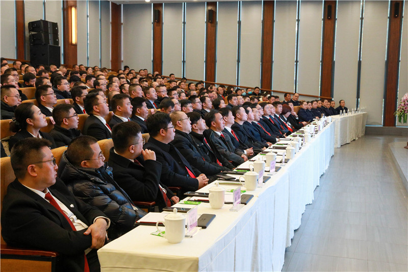 創(chuàng)造奇跡 追求卓越——川威集團(tuán)召開班組凝聚力建設(shè)交流會(huì)(圖2)