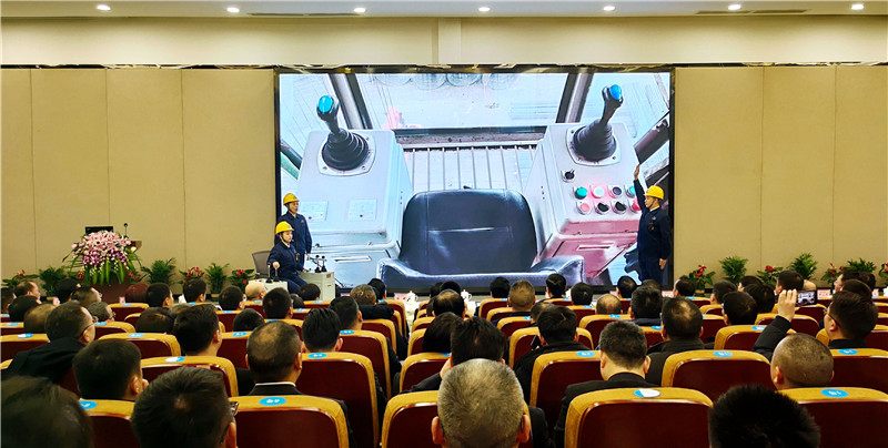 創(chuàng)造奇跡 追求卓越——川威集團(tuán)召開班組凝聚力建設(shè)交流會(huì)(圖3)