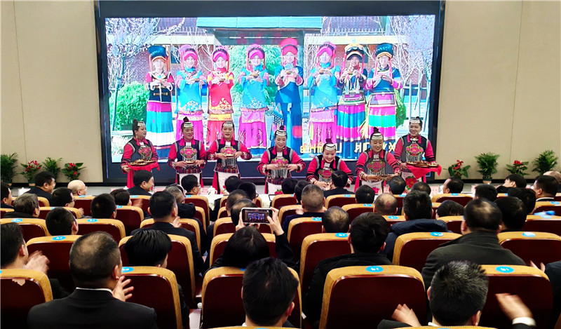 創(chuàng)造奇跡 追求卓越——川威集團(tuán)召開班組凝聚力建設(shè)交流會(huì)(圖6)