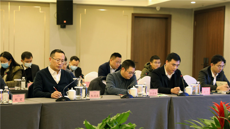 成都興城供應(yīng)鏈集團(tuán)到川威釩鈦科技考察交流(圖6)