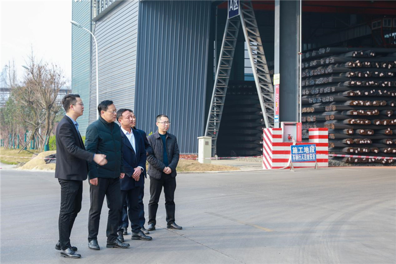 縣委常委廖快帶隊調(diào)研川南冶金建材物流港(圖2)