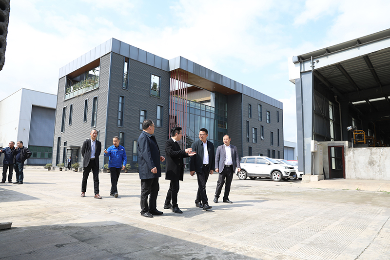 資中縣領(lǐng)導(dǎo)到川威連界生產(chǎn)基地開展專題調(diào)研(圖2)