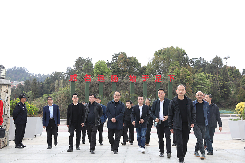 資中縣領(lǐng)導(dǎo)到川威連界生產(chǎn)基地開展專題調(diào)研(圖3)