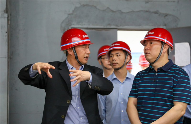 省脫化辦去產(chǎn)能“回頭看”檢查組到川威連界基地核查(圖1)