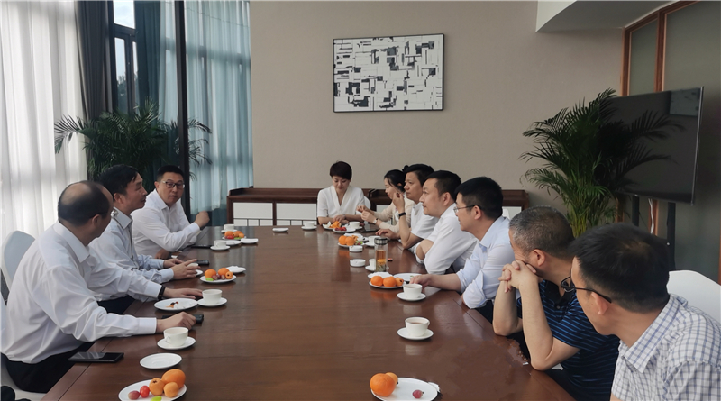 內(nèi)市經(jīng)開區(qū)黨工委書記趙永韋一行到川威調(diào)研(圖3)