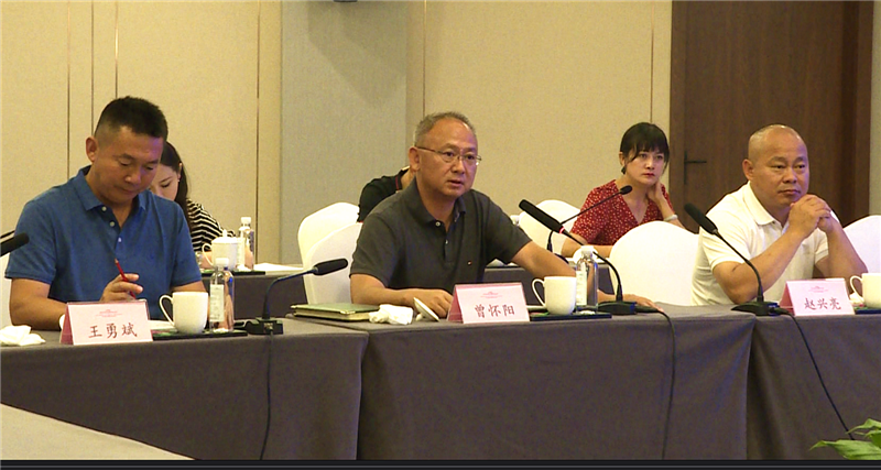 西昌市委副書記曾懷陽(yáng)一行到川威調(diào)研(圖6)