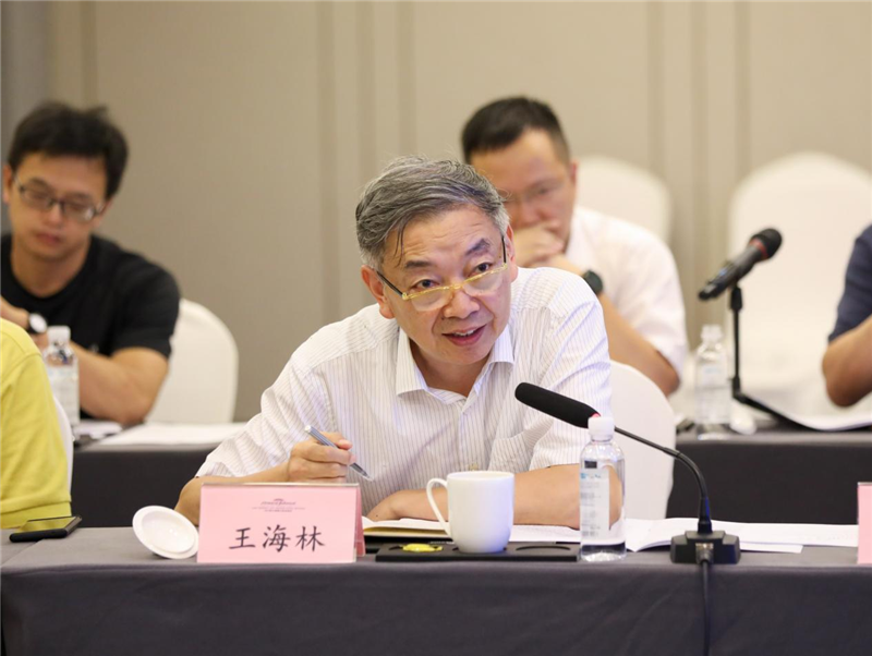 四川省委省政府決策咨詢委員會(huì)到川威集團(tuán)交流調(diào)研(圖6)